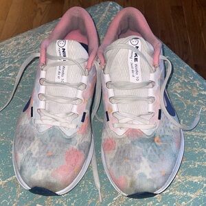 Women’s nike shoes